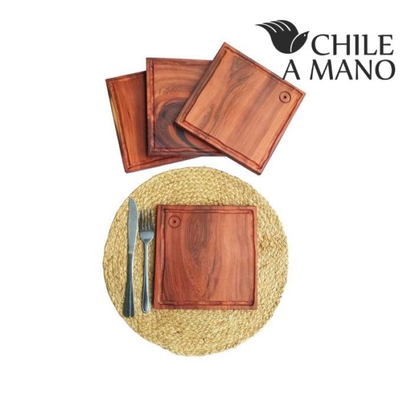 Juego de 4 platos pequeños de alerce
