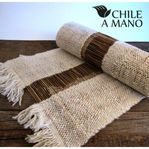 Alternative view of Camino de mesa en lana y manila, color blanco natural