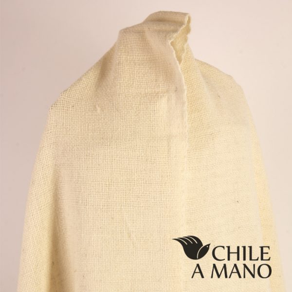 Chal blanco en lana de oveja