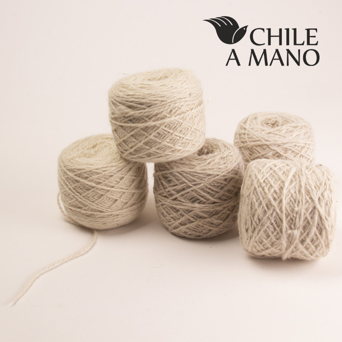 Ovillo de Lana de Alpaca 100% color blanco