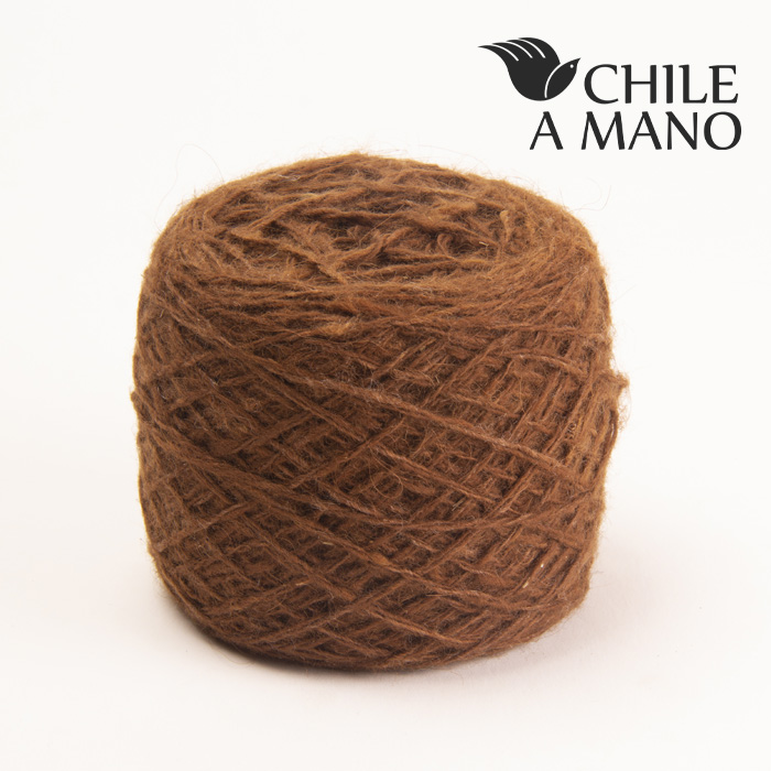 Ovillo de Lana de Alpaca 100% color canela