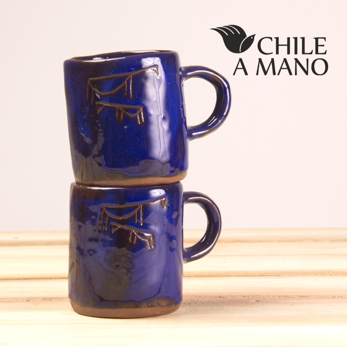 Set de cuatro tazas de greda y cobre para café espresso