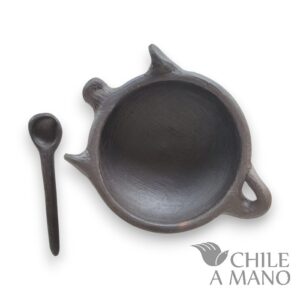 Chanchito pebrero con cuchara color ahumado