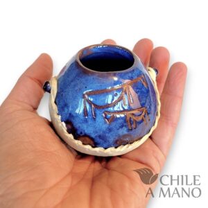 Alternative view of Mate pequeño de cerámica esmaltada azul y cuero
