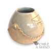 Mate pequeño de cerámica esmaltada color crudo y cuero