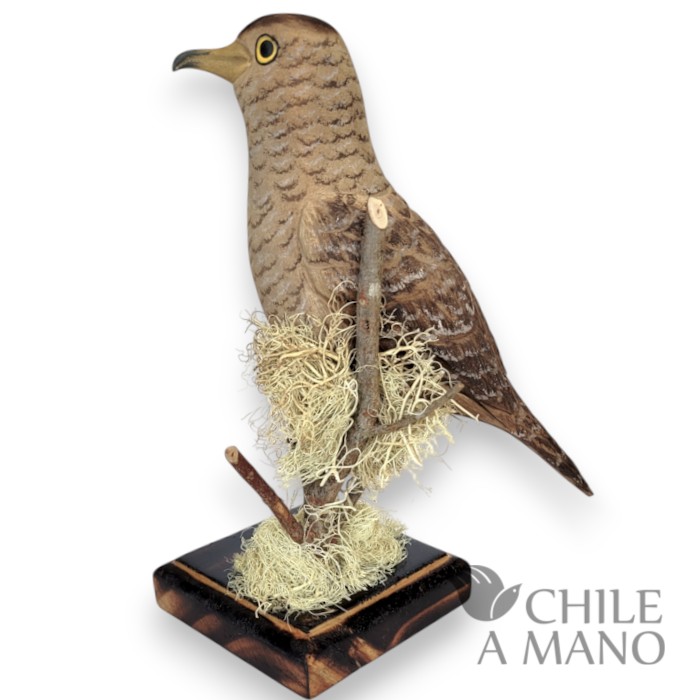 Aves chilenas talladas en madera - Tiuque - pedestal - Imagen 3
